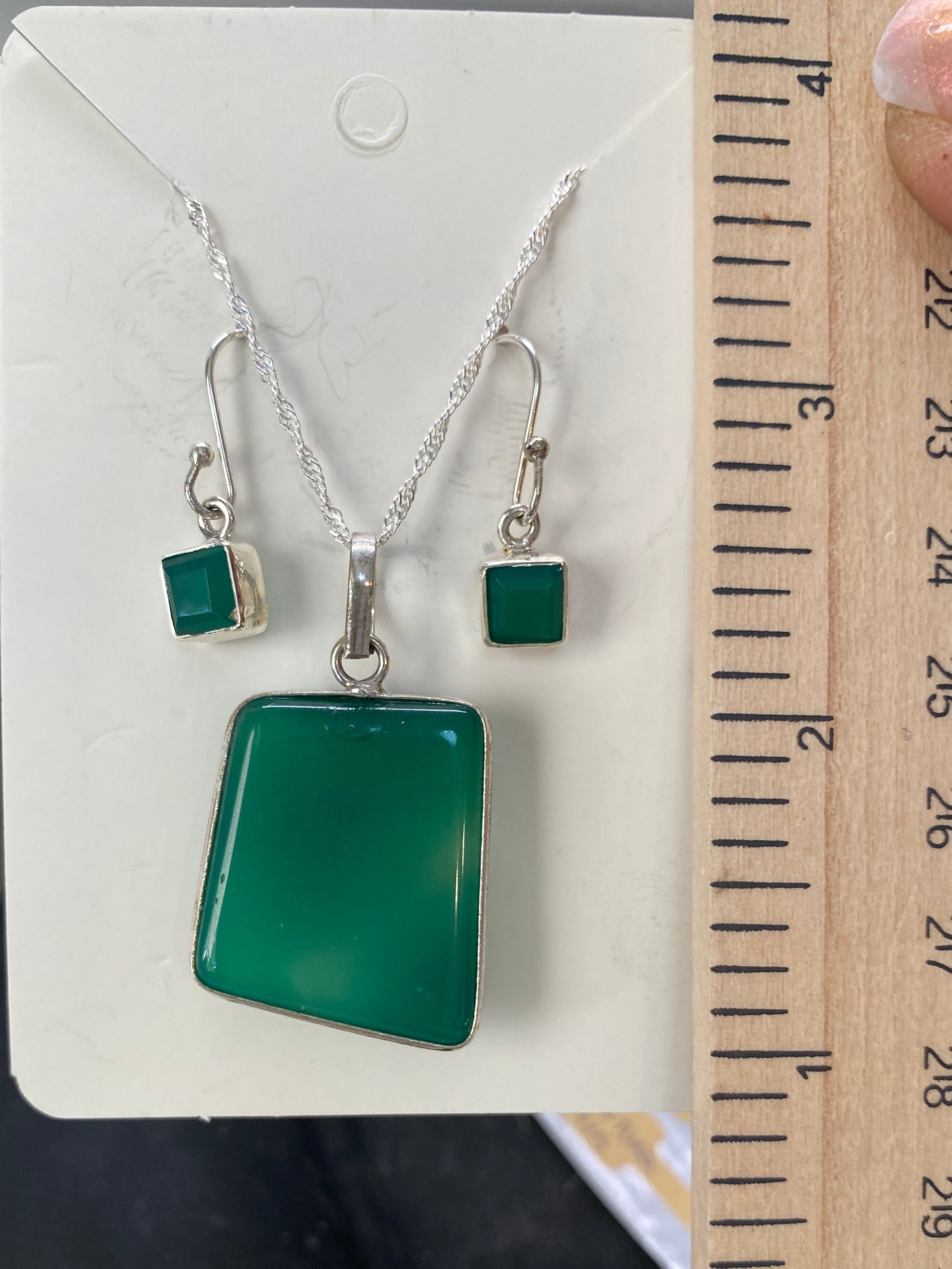 Green Onyx and Solid Sterling Silver Pendant on a 22" Sterling Silver Box Chain